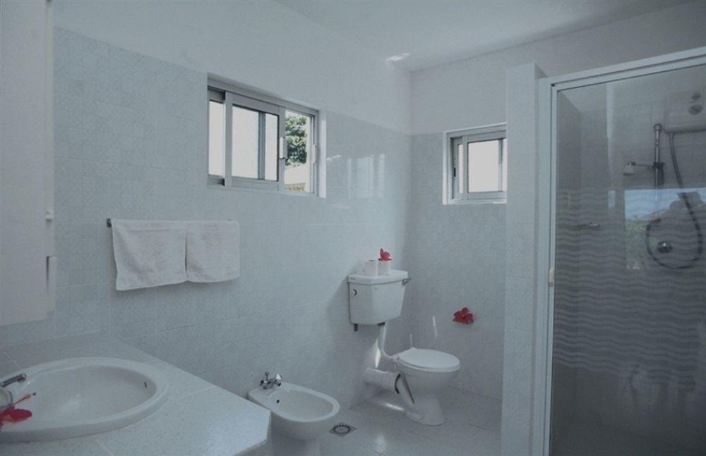 Le Tropique Villa (Adults Only) Гранд Анс Екстериор снимка
