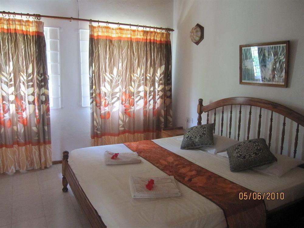 Le Tropique Villa (Adults Only) Гранд Анс Екстериор снимка