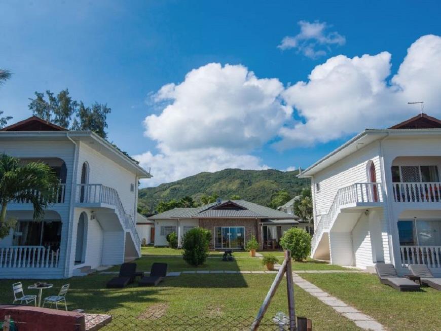 Le Tropique Villa (Adults Only) Гранд Анс Екстериор снимка