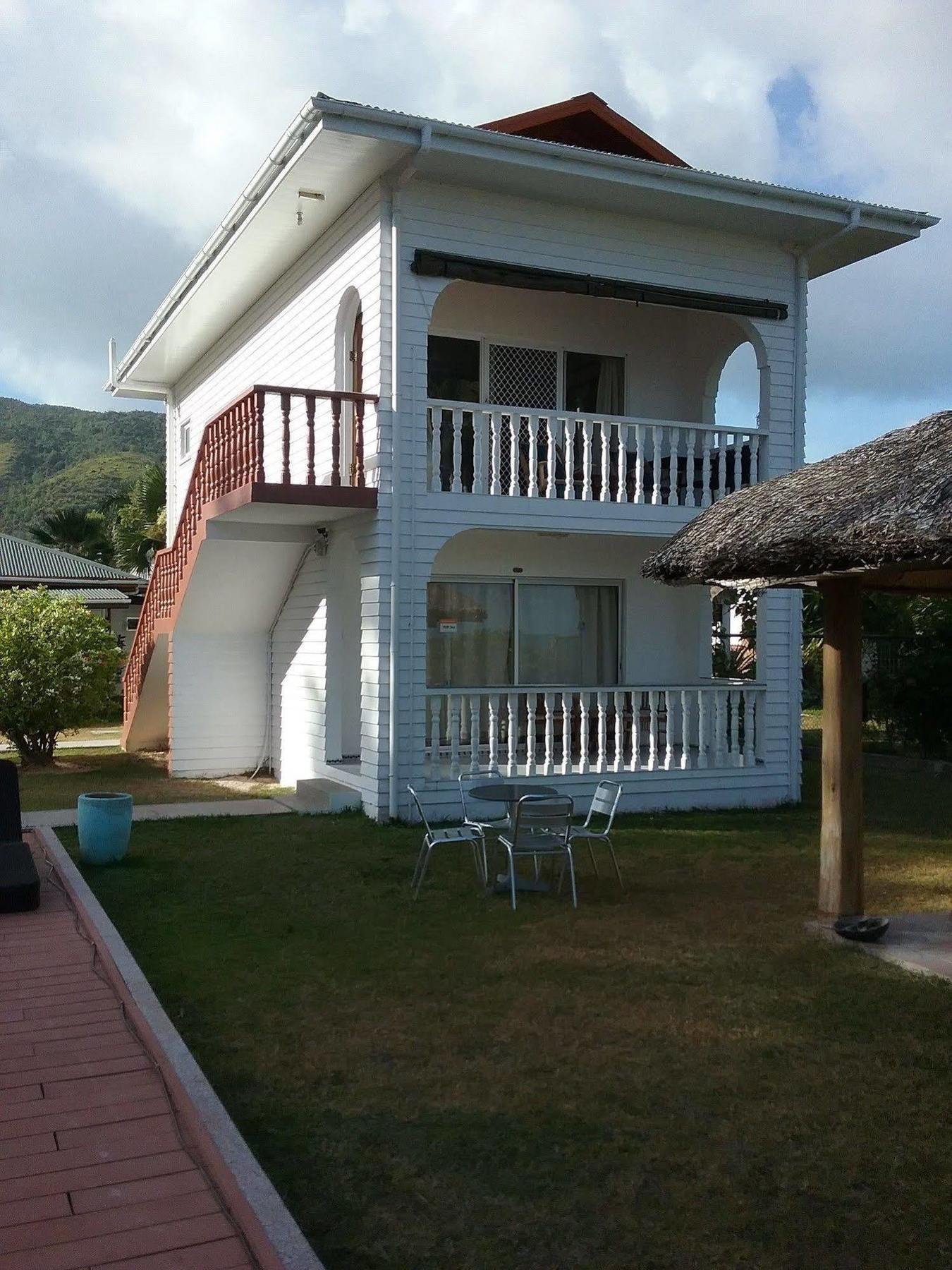 Le Tropique Villa (Adults Only) Гранд Анс Екстериор снимка