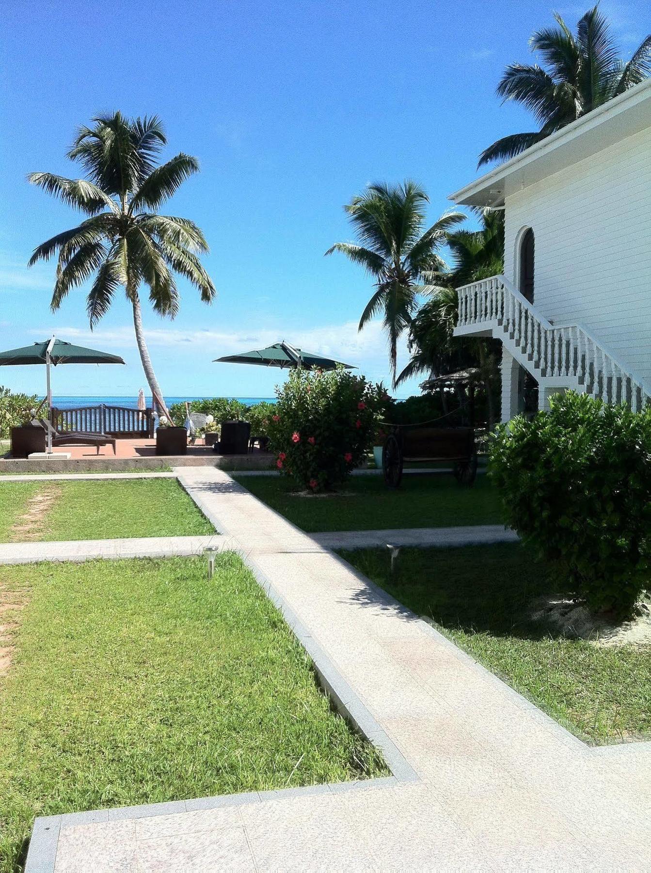 Le Tropique Villa (Adults Only) Гранд Анс Екстериор снимка